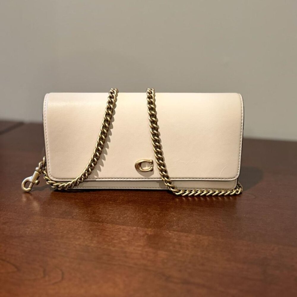 NWT 100% Authentic COACH Refined Leather Essential